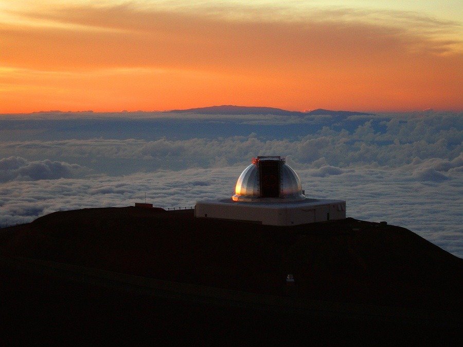 NASA Infrared Telescope Facility IRTF; Mauna Kea