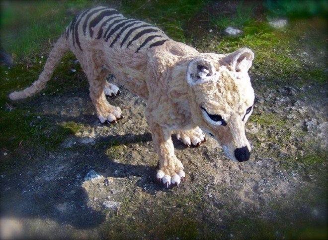 Animal Sculptures Made Entirely Out of Pipe Cleaners (8)