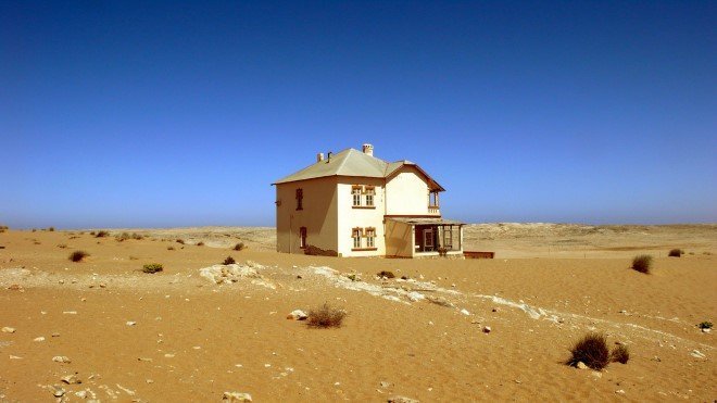 Kolmanskop, Namibia (2)