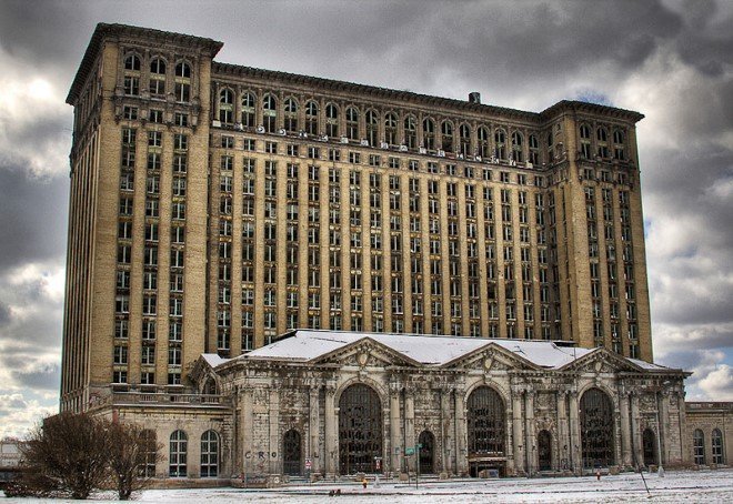 Michigan Central Station, USA (1)