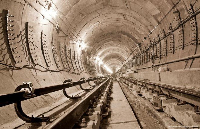 Subway Tunnel, Ukraine (1)