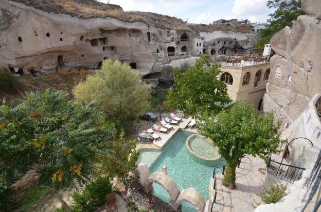 GAMIRASU CAVE HOTEL (2)