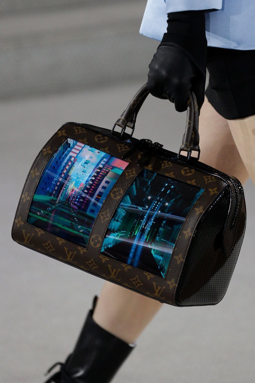 Louis Vuitton OLED Bag