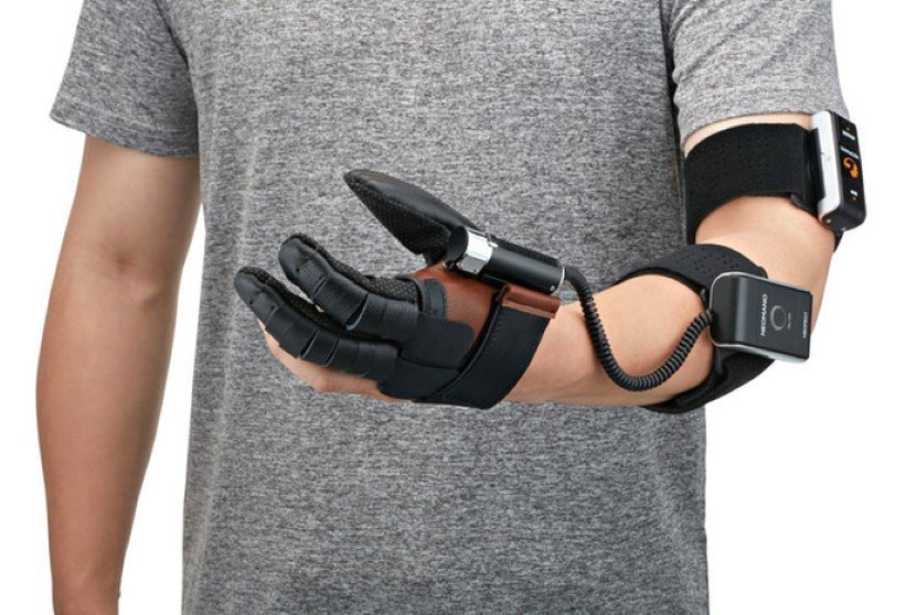 NeoMano robotic hand Glove